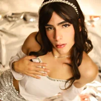 LizzyGrant_jh's Profile Pic