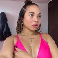 alanna_strons's Profile Pic