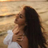 Gambar Profil Miss_Mellania