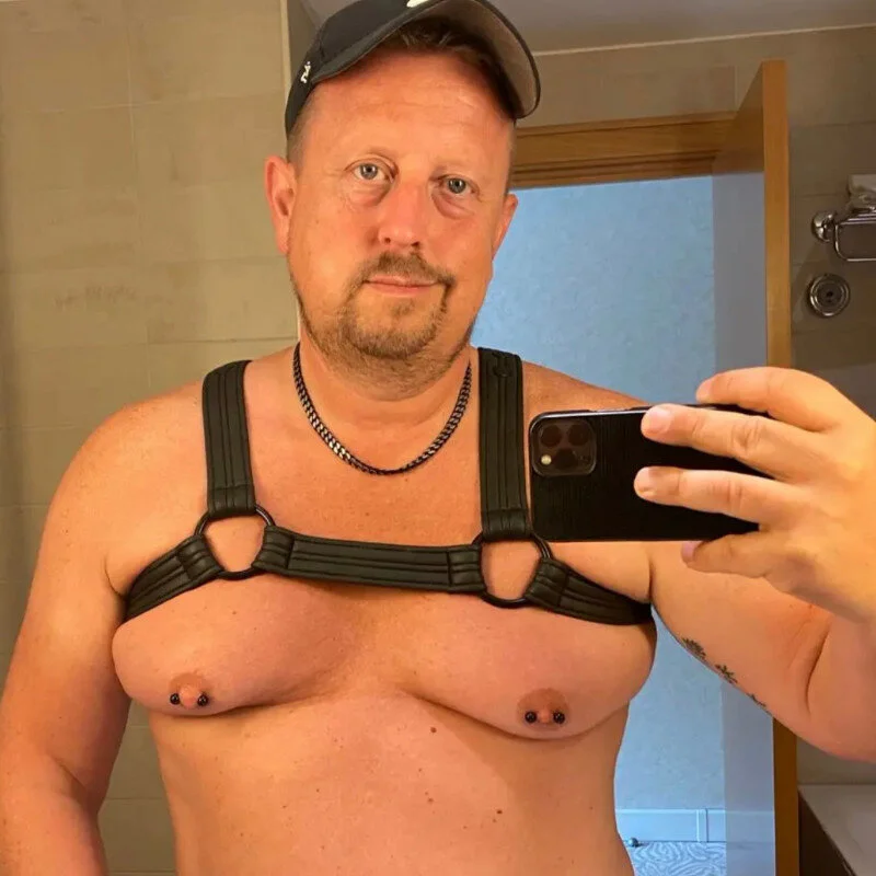 Poppersbate profile photo