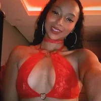 sulemasullivan's Profile Pic