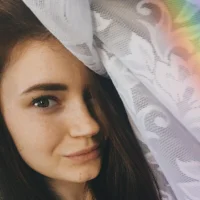 miabrowwn's Profile Pic