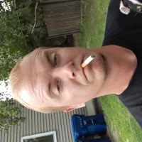 WhiteHammer320 的個人資料圖片