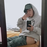 Gambar Profil LonelyClound