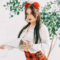 MiraWade's Profile Pic