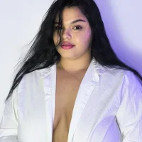 Paulinehoney's Avatar Pic