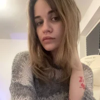 Pixie_may's Profile Pic