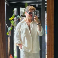 andy_9929's Profile Pic