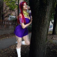 Violet-Queen Gambar Avatar