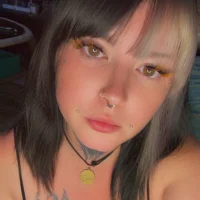 RavenStarlena1995's Avatar Pic