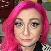 ClaireMackenzie88's Profile Pic