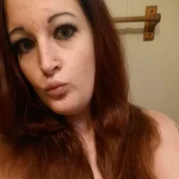 nippspiercedt Φωτ, Προφίλ