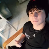 BenjaminBottonn 的個人資料圖片