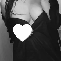 CrystalLynnee's Avatar Photo