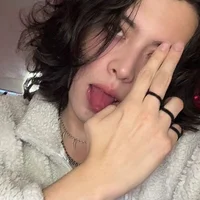 Deny__v 头像图片