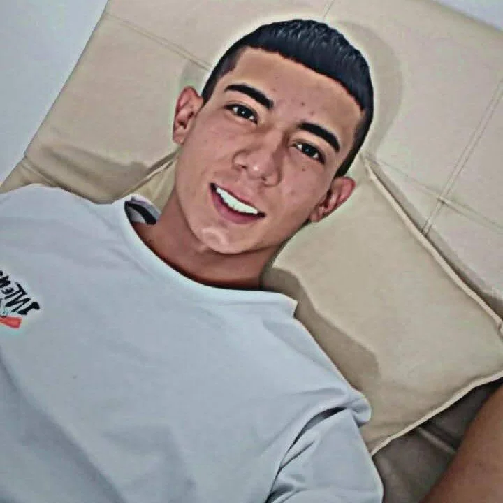 ansel_tafur profile photo