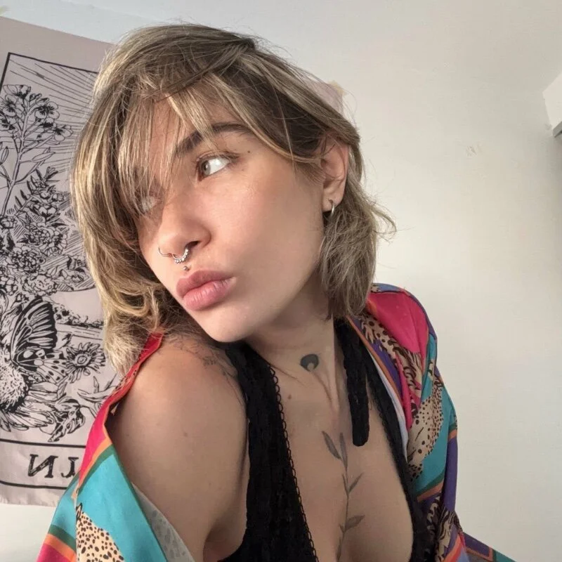 Call_me_Kara