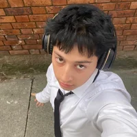 Brucee_Wayne's Profile Pic