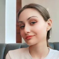 DonnaGiesy's Avatar Pic