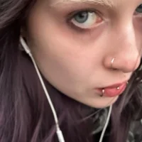 sweetlesbs webcam
