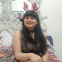 paulinahill's Profile Pic