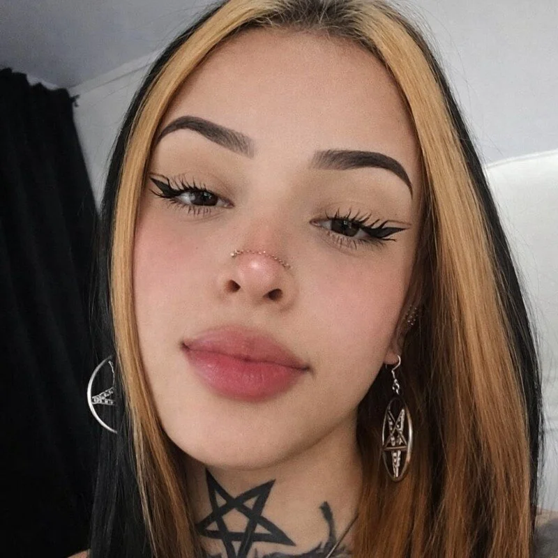 farichell profile photo