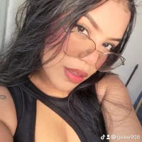 eva30600's Profile Pic