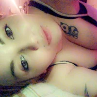 leslover126's Profile Pic