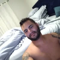 yoyi01's Profile Pic