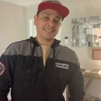 FLgUy40 Poză de profil