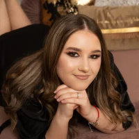 LanaReves's Profile Pic