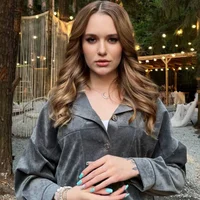 SueSmithh's Avatar Pic
