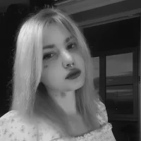 MernaGoggin's Avatar Pic