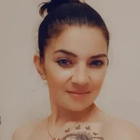 Amariamelisa's Offline Chat Room
