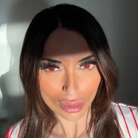 geld_88 Adlı Modelin Avatarı