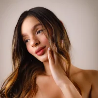 Nicole_Whittee Gambar Avatar