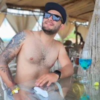 Andrew_Hofman's Profile Pic