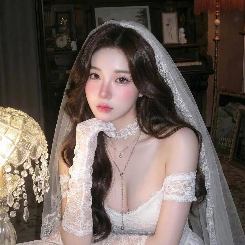 Charming-girl- profile photo