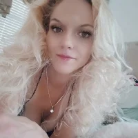 Desire4u's Profile Pic