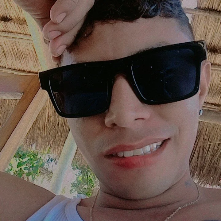 adanbenites1 profile photo