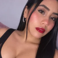 MistiiRosee's Avatar Pic