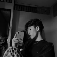 YURI_KUN Adlı Modelin Avatarı