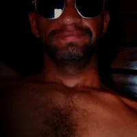 Slika avatara modela TONYSHUGE