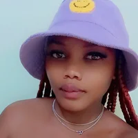 sexymaggiew webcam