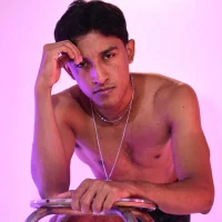 Imagem de avatar de Natzuki_1