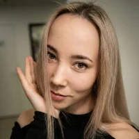 LolaKeyser's Profile Pic