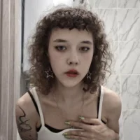 NoraVelin's Profile Pic