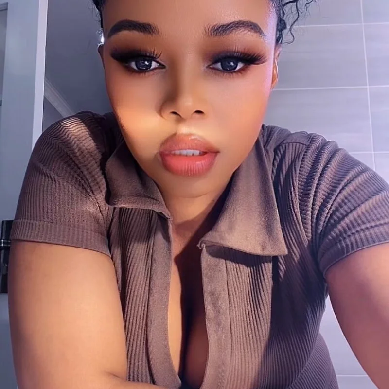 bumhoneybitch profile photo