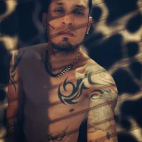 Digitaltrashink 头像图片