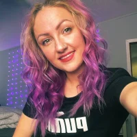 guitarchikk profiképe